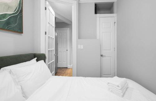 Modern Manhattan Stay in Prime Spot - Foto 11