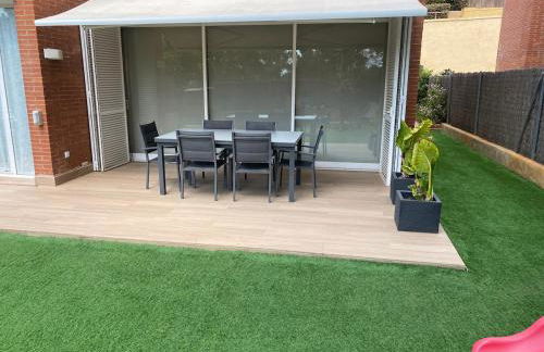 Adosado Familiar en Tamarit, Tarragona, España - Foto 3