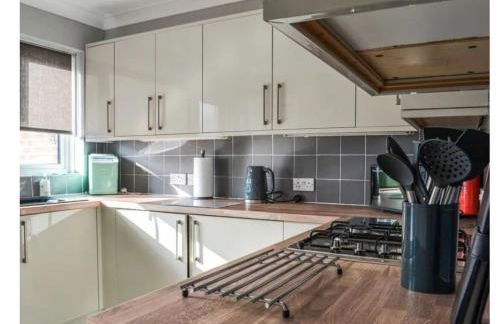 The Barbers - Photo 9