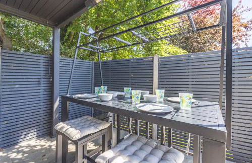 FAMILY FRIENDLY ESCAPE IN ETON, COUNTRYSIDE VIEWS with Hot Tub - By Tempstay - Foto 7