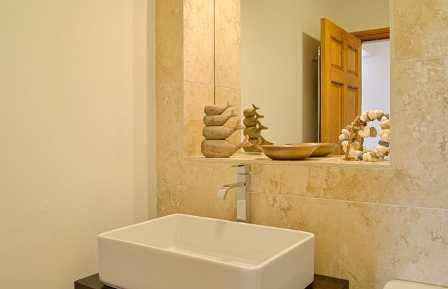 Self Catering at The Fairways - Photo 26