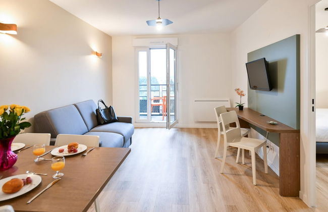 Comfort Aparthotel Versailles Saint Cyr l'Ecole - Foto 18