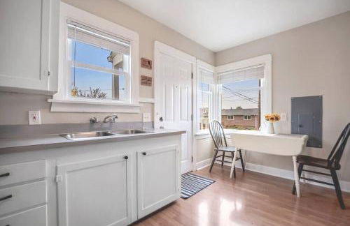 Walk to the waterfront! The Cozy Cottage - Foto 36