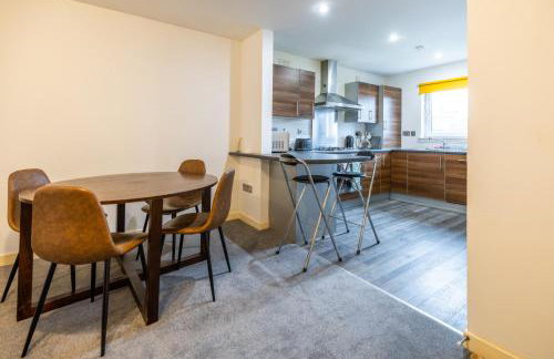 Waterfront Walk 3 Bedroom Apartment with Parking Pets and Workspace - Foto 10