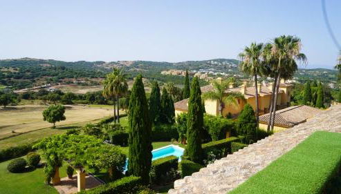 Chalet Adosado for Rent in Sotogrande - Foto 2