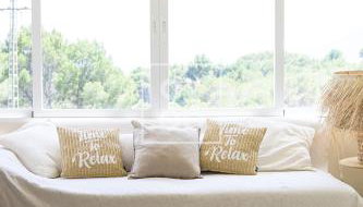 Villa Tutti sur Mer - boho style - private heated pool - mountain views - by Oyoostays - Foto 2