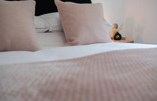 Cosy 1BD in Malvern With Stunning Views! - Foto 74