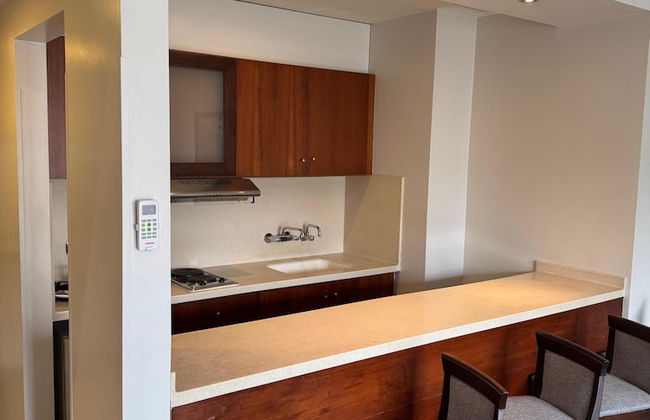 NY Suites Hotel - Photo 35