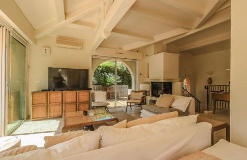 VILLA LES PINS - Foto 8