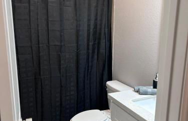 Stunning 3BR Home Near Downtown Houston - Sleeps 8 - Foto 10