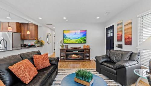 Whole House Relaxing Oasis by Fitzsimmons Campus - Photo 3