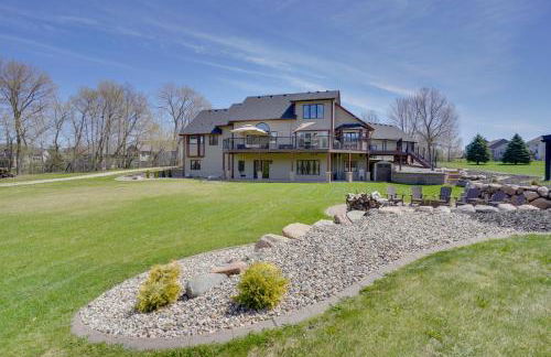 Expansive Retreat on 5 Acres in Shakopee! - Foto 40