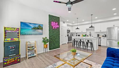 Newly Remodeled 3BR Apt | Mins to Disney | Arcade - Foto 3, Other