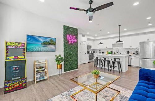 Newly Remodeled 3BR Apt | Mins to Disney | Arcade - Foto 3