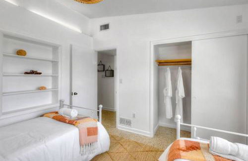 *NEW* The Surf Shack Jupiter! - Foto 65