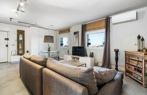 Bright 57m² 1BR AC Parking 32 - Foto 2