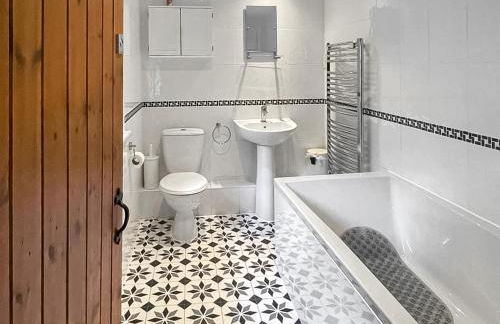 Nutley Farmhouse - Foto 8