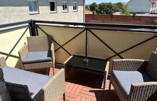 Große Ferienwohnung für Gruppen und Familien bis 8 Personen mit Balkon - Foto 17