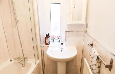 Woodside Oak hot tub & pool sleeps 4-6 - Foto 3