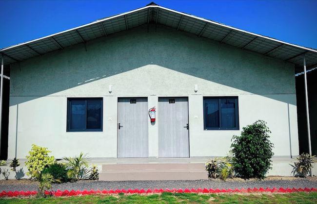 Unity Sunrise Resort Best Hotel Near Statue of Unity - Foto 4