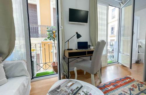 Apartamento con mucho encanto en pleno centro - Photo 21