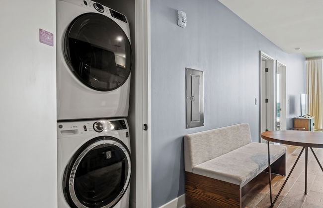 1BR Condo on Rainey St with Pool & Views - Foto 19