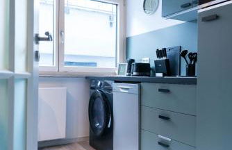 modernes Apartment fussläufig zum Schlosspark Nymphenburg mit guten Verkehrsanbindungen ideal für Business City-Trips und Events - Foto 14