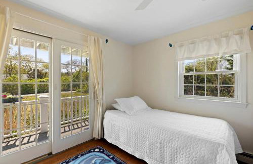 Breathtaking Cape Cod Beachhouse with Private Beach Access Near Sandwich, Massachusetts - Foto 71