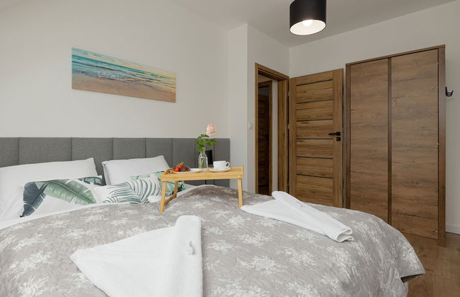 Zielona 11 Apartments by Renters - Photo 3