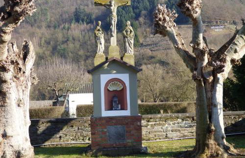 Relaxen im alten Winzerhaus Fewo OG - Foto 50