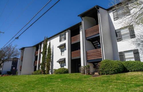 The Landry 279 Spacious and Cozy 2 Bedroom 1bth - Foto 28