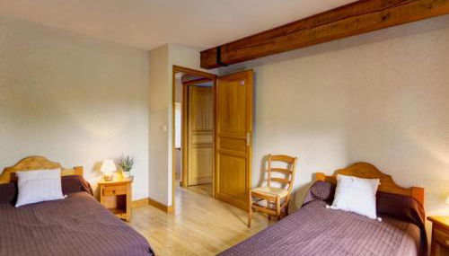 Gîte accueillant pour 7 pers avec cheminée et terrasse - FR-1-496-225 - Foto 3