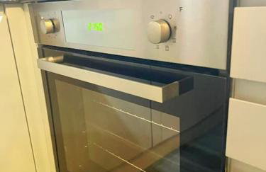 Lovely 3 Bed Ground Floor Apartment Near QE Hospital Harborne Birmingham New - Photo 35