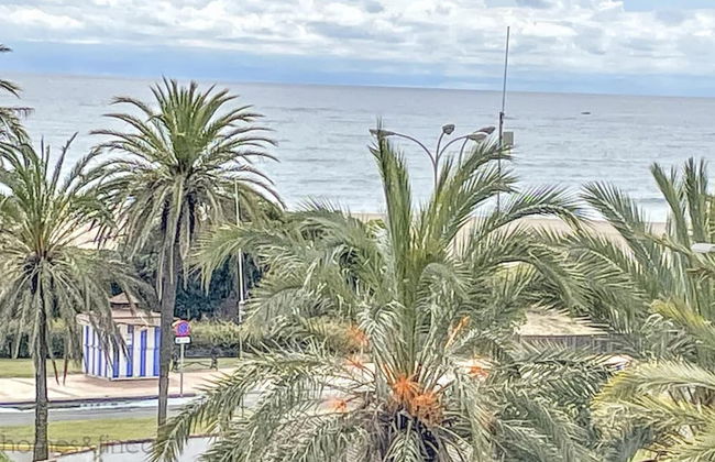 3 Bed Beach Apartment With Views Isla Canela - Foto 21