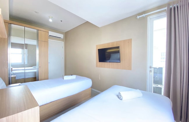 Modest 2Br Apartment At Parahyangan Residence - Foto 5