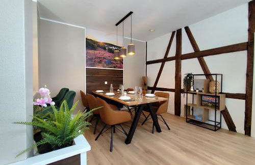 ApartZ - Celle Altstadt - bis 9 Personen Ideal für Familien und Gruppen, 3 SZ, 2 Bäder, Infrarotsauna, inklusive Parkplatz, Dachterrasse - Photo 13