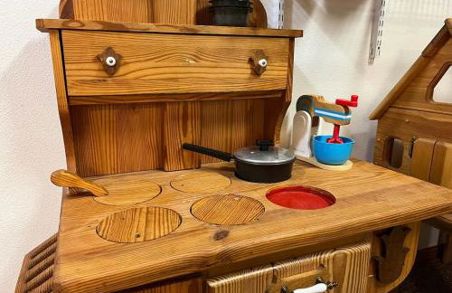 Cozy Palmer Retreat with Steam Sauna and Playground - Foto 31