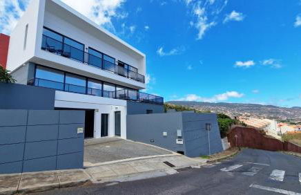 Azure Serenity Villa by LovelyStay - Foto 2