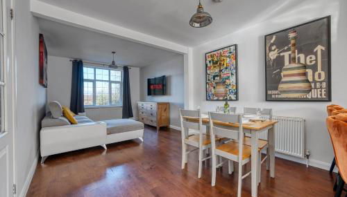 2 Bedroom Bungalow with Garden and Parking - Foto 3