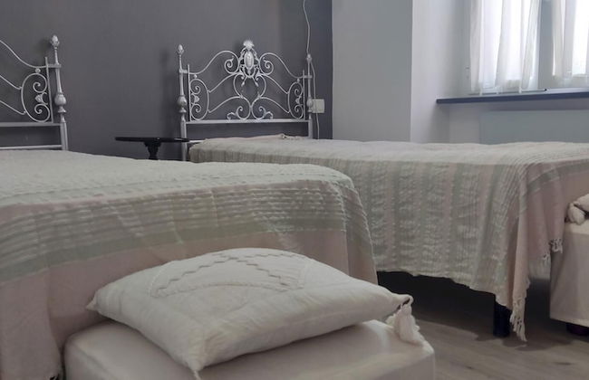 Martiri 1 in Diano Castello - Photo 9