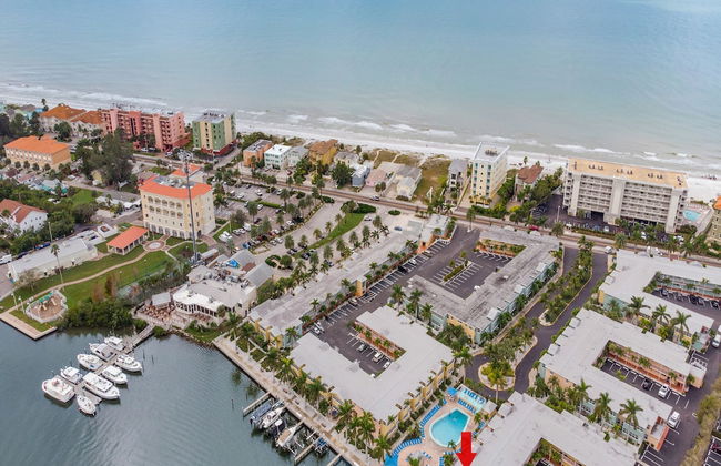 Barefoot Beach Resort B-201 by Distinctive Beach Rentals - Photo 7