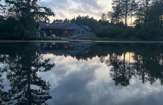 Gearhart Lakefront Oasis - Foto 31