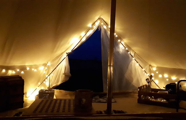 6m xl Bell Tent With log Burner, Near Whitby - Foto 3