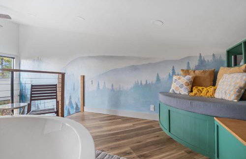 The Evergreen Treehouse with Winter Views - Foto 27