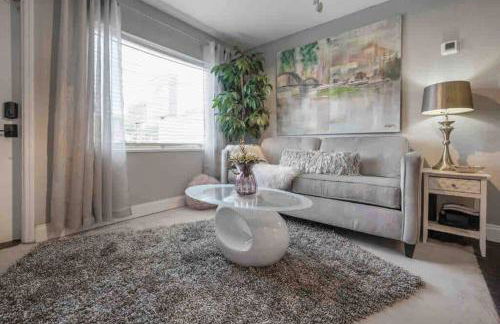 Chic pad in center of Seminole Heights-322 - Foto 8