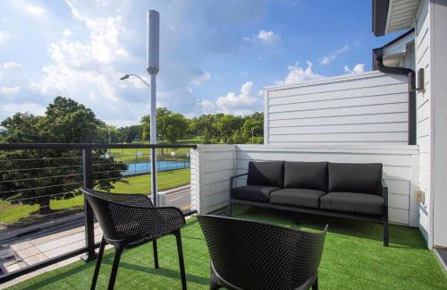 CHARM Near Broadway in Walkable 8th Ave S - Foto 34