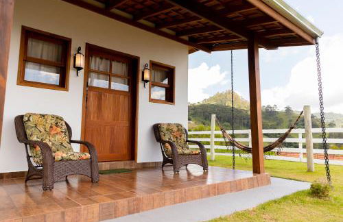 Chalés Ninho do Poeta - Foto 1