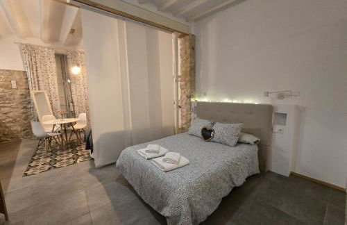 Suite Independiente de 45 m2 con Bañera en Pleno Casco Viejo - Photo 14