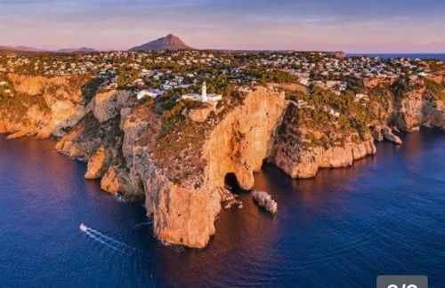 Casa Halcón - Foto 1