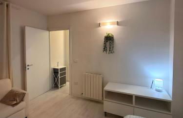 Amazing Serenity Flat for 7, AC, historic center - Foto 24